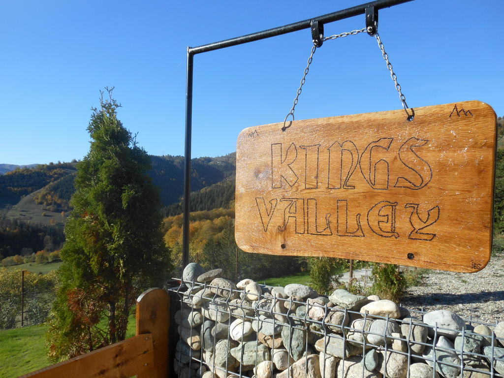 Kings Valley - Sunny Botesti Cîmpeni エクステリア 写真